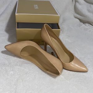 MICHAEL Michael Kors - Tan Heels